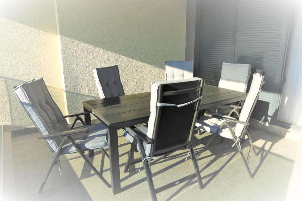 Enjoy Life Aparthotel